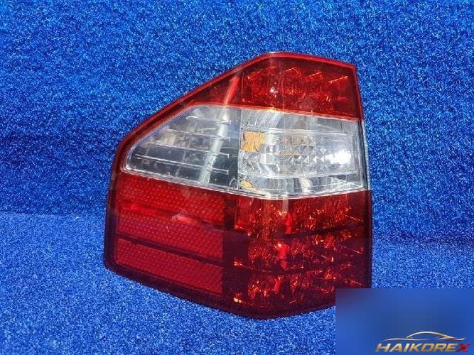 Kia Mohave 2010 — комбинированный фонарь задний левый (водительский)