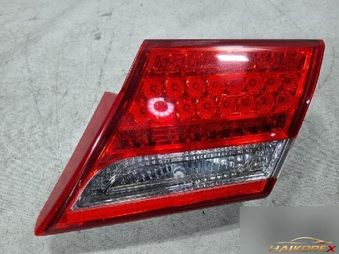 Hyundai Grandeur 2010 — подсветка крышки багажника правая