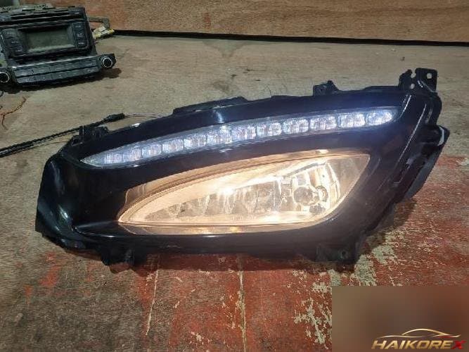 Kia K5 2013 — противотуманная фара левая (водительская) 92207-2T000