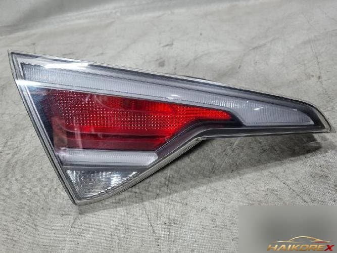 Hyundai Sonata 2015 — накладка задней двери левая
