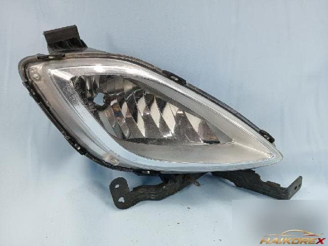 Hyundai Avante 2011 — противотуманная фара правая (Fog lamp)