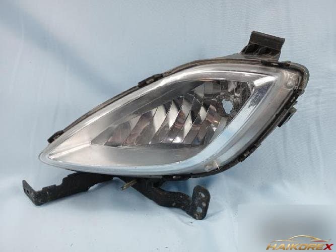 Hyundai Avante 2011 — противотуманная фара левая (водителя)