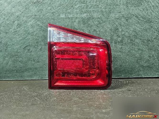 Chevrolet Orlando 2018 — накладка двери задней левой
