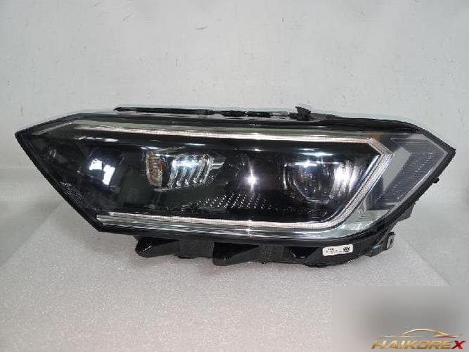 Volkswagen Jetta 2022 — фара левая LED 17B 941 035 E