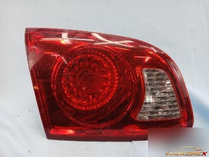 Hyundai Santa Fe 2006 — накладка задней двери левая