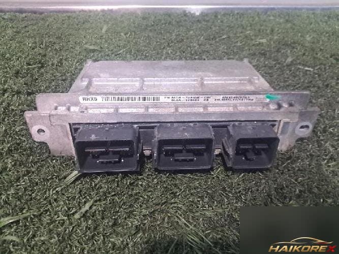 Ford Escape 2012 — блок управления двигателем ECU AE5A-12A650-ERF