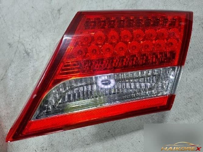 Hyundai Grandeur 2010 — задний фонарь багажника правый