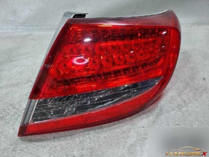 Hyundai Grandeur 2010 — комбинированный фонарь задний правый (пассажирский) 3
