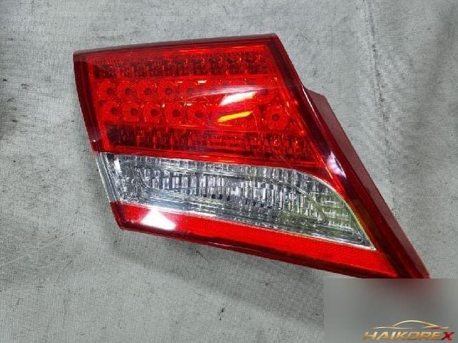 Hyundai Grandeur 2010 — накладка задней двери левая