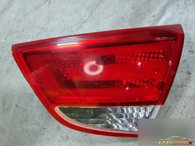 Hyundai Tucson 2010 — фонарь багажника правый