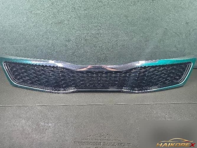Kia K5 2012 — решётка радиатора передняя