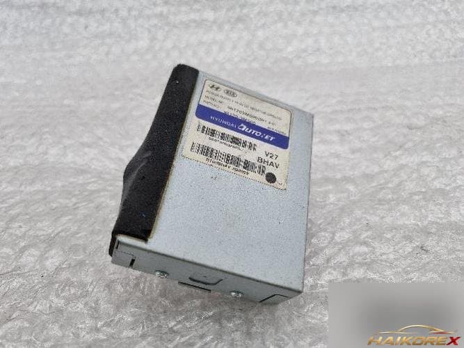 Hyundai Genesis 2009 — модуль интерфейса навигации 96120-3M500
