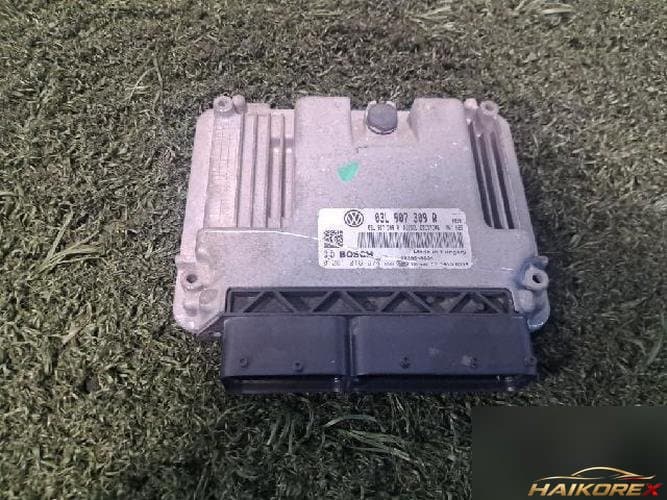 Volkswagen Golf 2013 — блок управления двигателем ECU 03L907309R