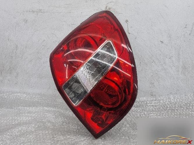 Daewoo Winstorm 2007 — комбинированный фонарь (задний) правый