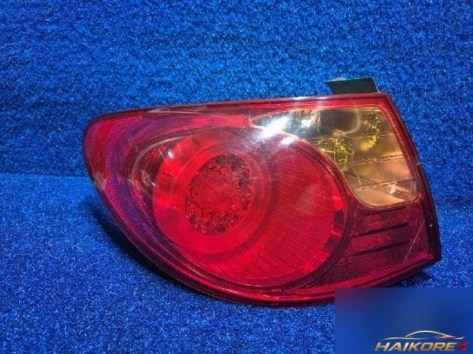 Hyundai Avante 2009 — комбинированный фонарь задний левый (водительский) 1