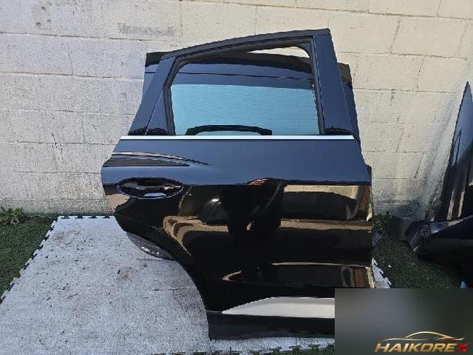 Maserati Quattroporte 2025 — дверь задняя правая