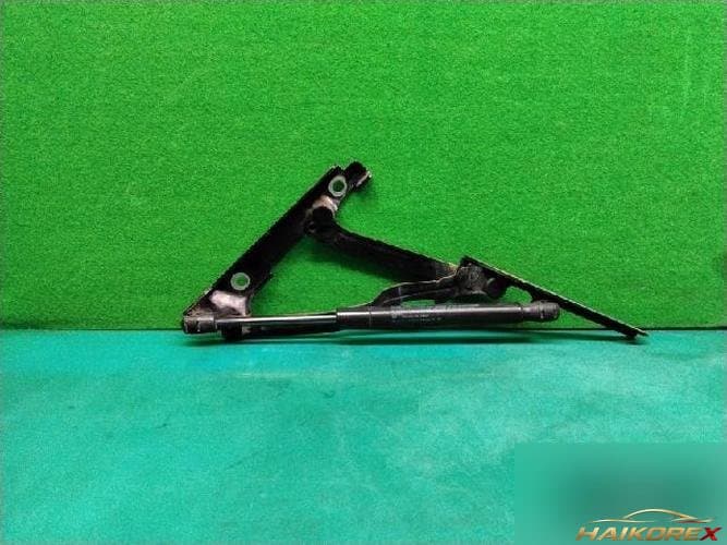 Subaru Legacy 2013 — петля крышки багажника правая 57522AJ02A