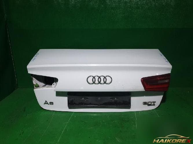 Audi A6 2014 — крышка багажника 4G5827023C