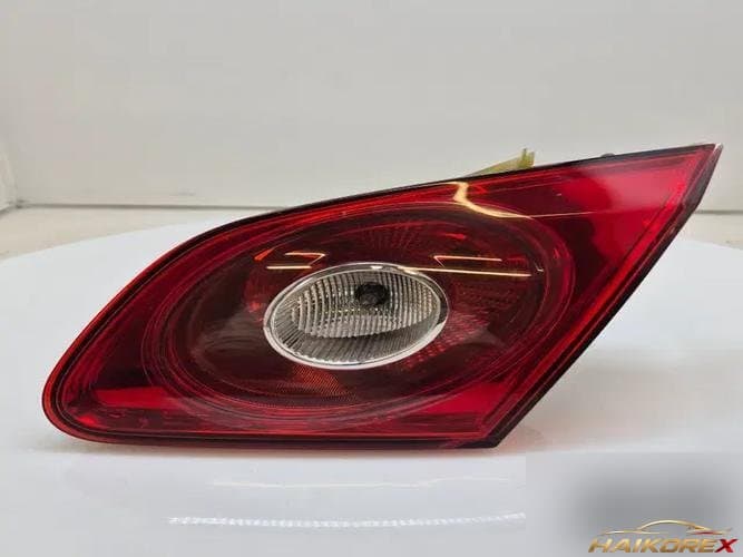 Volkswagen CC 2011 — фонарь задний внутренний правый 3C8945094D