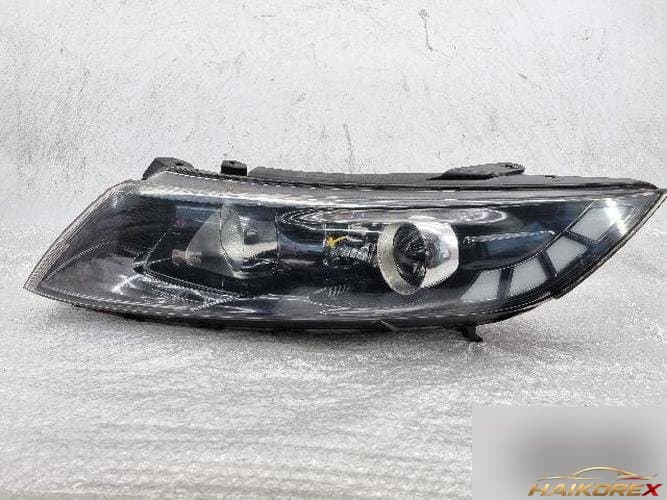 Kia K5 2011 — фара левая (ксеноновая HID)