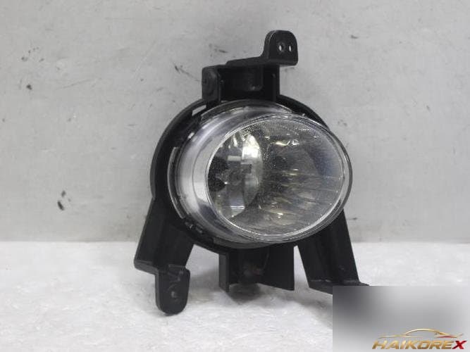 Hyundai Avante 2011 — противотуманная фара правая (ходовая)