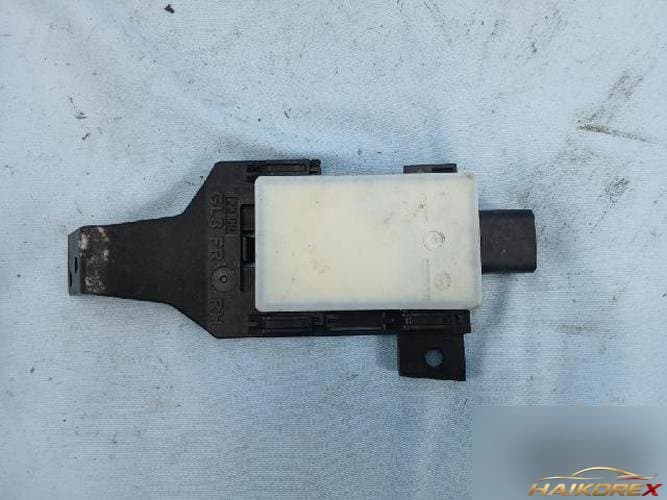 Kia K8 2021 — передний бампер правый