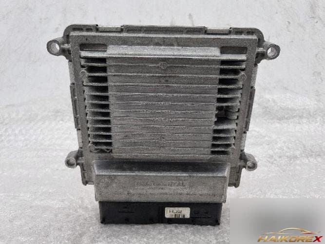 Kia K5 2014 — блок управления двигателем ECU 39142-2ETB4