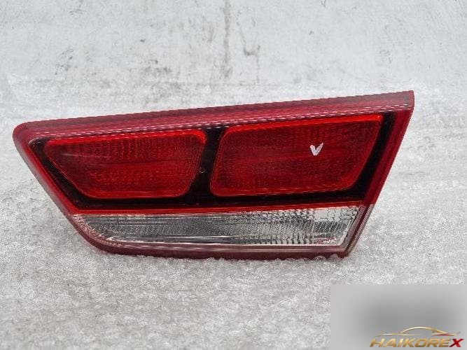 Kia K5 2016 — фонарь задний правый 92404-D4