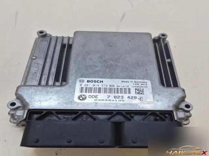 BMW 5 серии 2010 — блок управления двигателем ECU 782342001