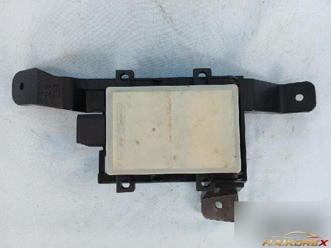 Genesis GV70 2022 — передний бампер 8