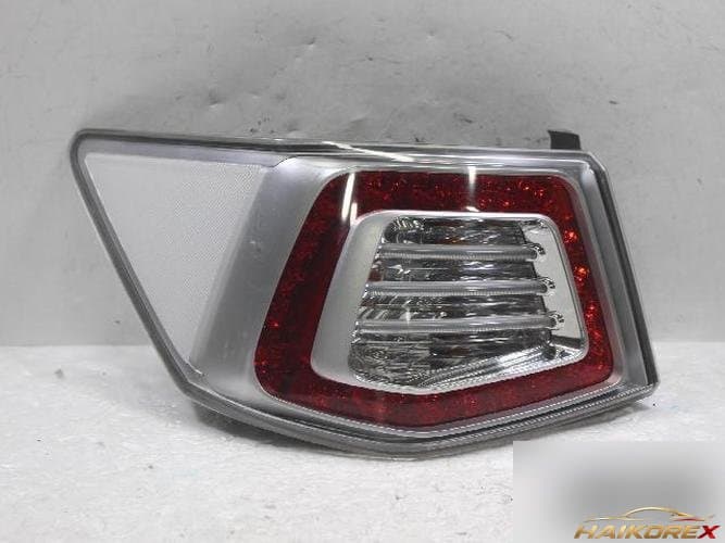 Kia Forte 2010 — комбинированный фонарь задний левый (водительский)
