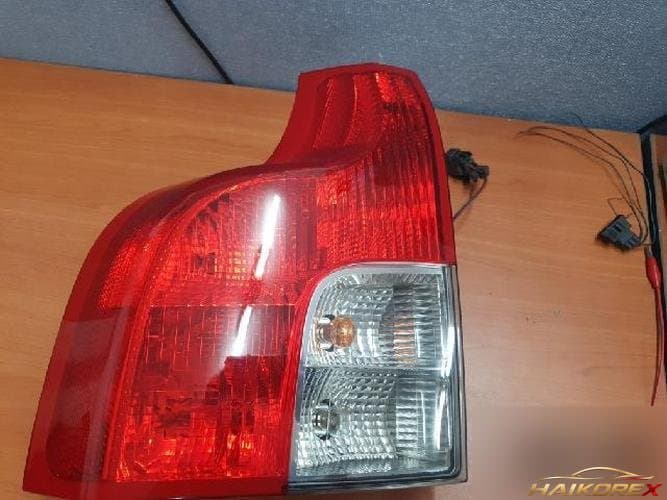 Volvo XC90 2010 — фонарь задний левый (в сборе)