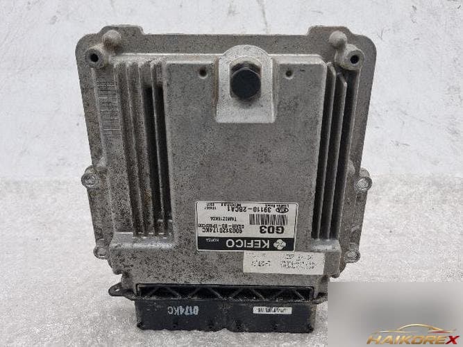 Kia Soul 2013 — блок управления двигателем ECU 39110-2BCA1