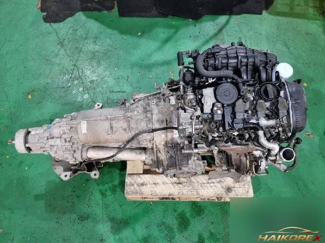 Audi A4 2012 — двигатель