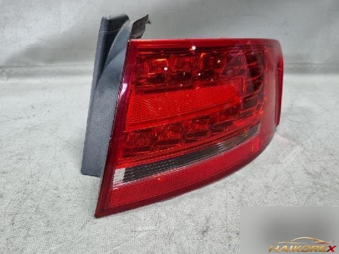 Audi A4 2012 — комбинированный фонарь задний правый (пассажирский)