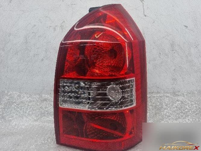 Hyundai Tucson 2008 — фонарь задний комбинированный правый 92402-2E0