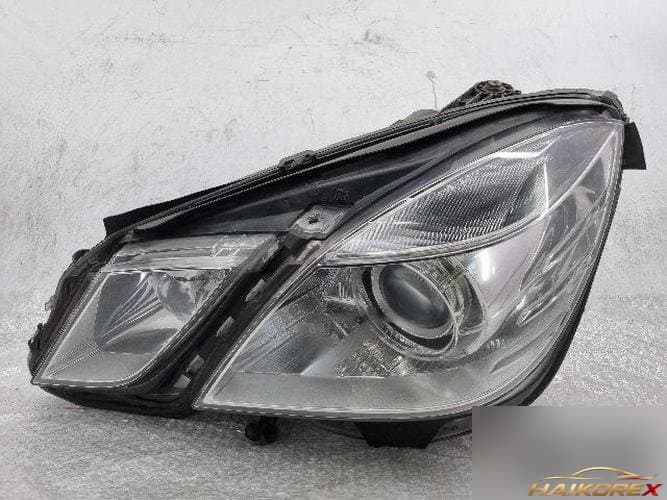 Mercedes-Benz E-Class 2010 — фара левая A2128200939KZ