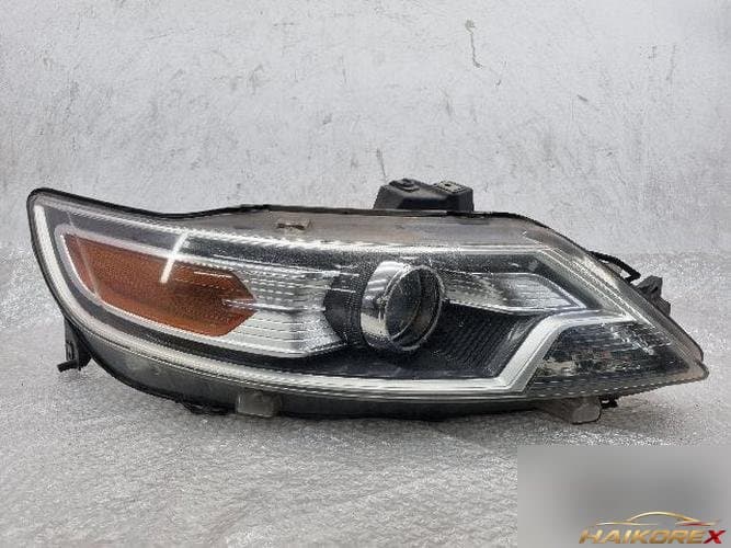 Ford Taurus 2011 — фара правая (ксенон)