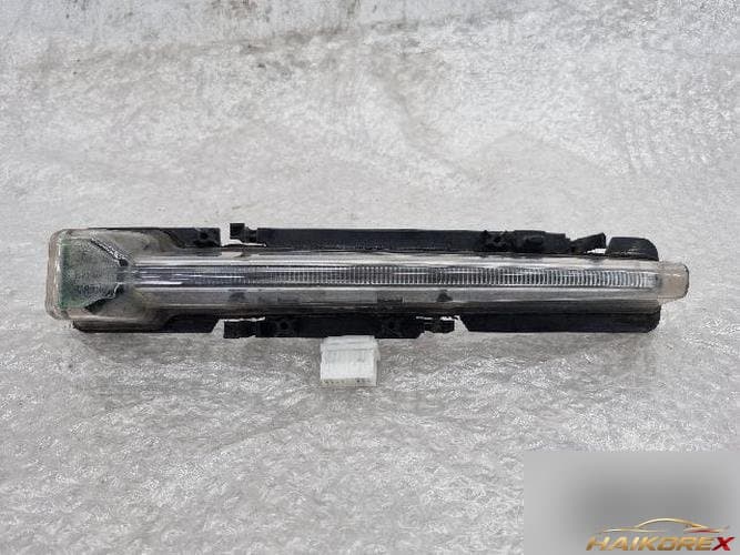 Ford Taurus 2011 — дневной ходовой огонь правый LED AG13-13B220-AB