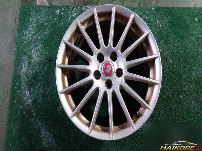 Jaguar XF 2010 — алюминиевый диск колеса