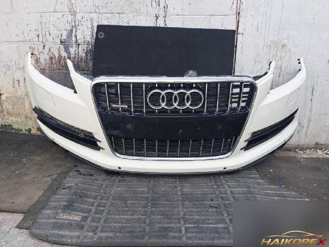 Audi Q7 2007 — передний бампер