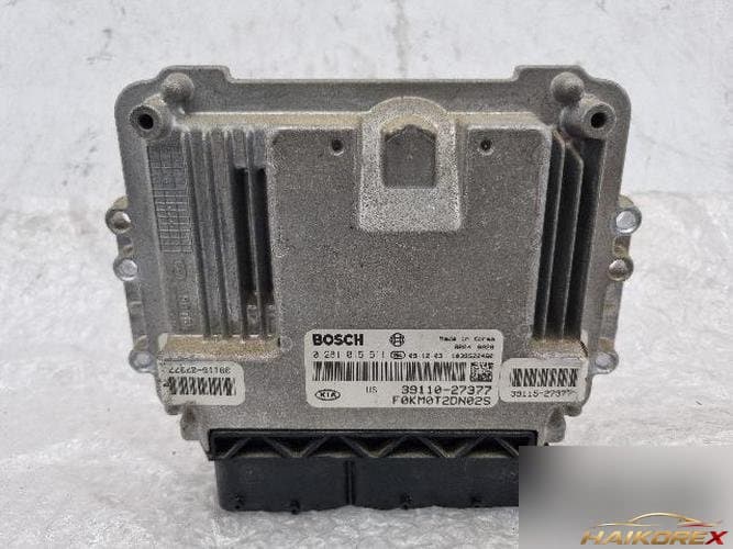 Kia Sportage 2010 — блок управления двигателем ECU 39110-27377