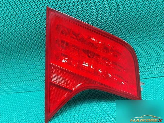 Honda Civic 2009 — накладка двери задней левая
