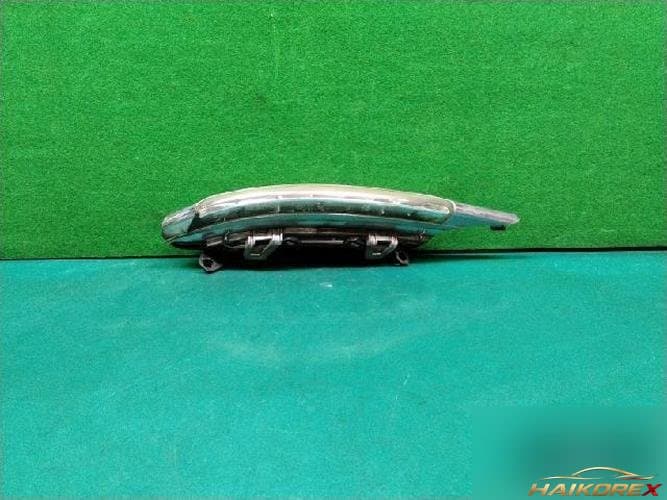 Mercedes-Benz S-Class 2011 — дневной свет (фара) правая A2218201056