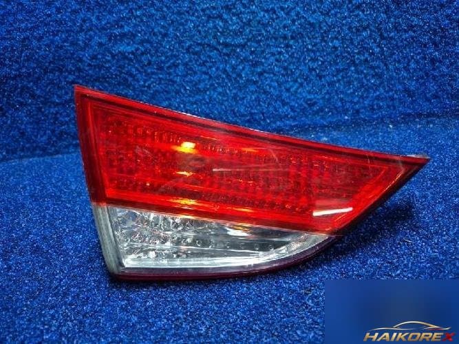 Hyundai Avante 2010 — накладка двери задняя левая
