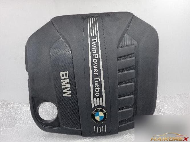 BMW 7 Series 2013 — крышка двигателя