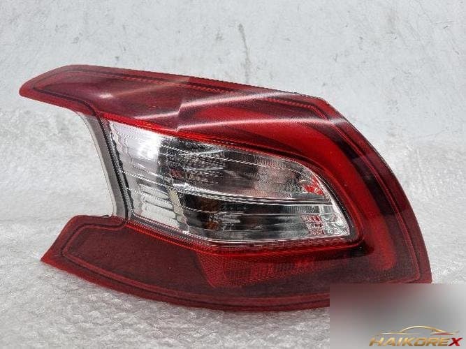Peugeot 308 2014 — фонарь задний левый (комбинированный)