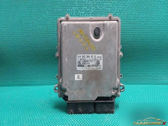 Mercedes-Benz M-Class 2013 — блок управления двигателем ECU A6429004301