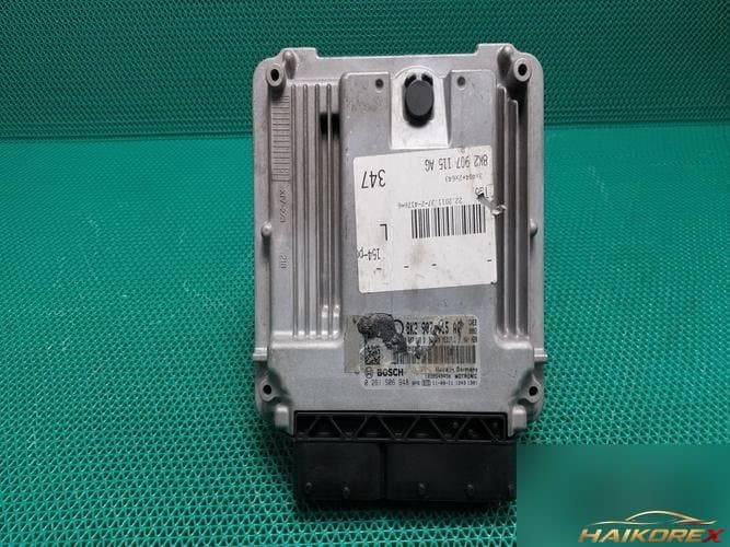 Audi A4 2012 — блок управления двигателем ECU 8K2907115AG
