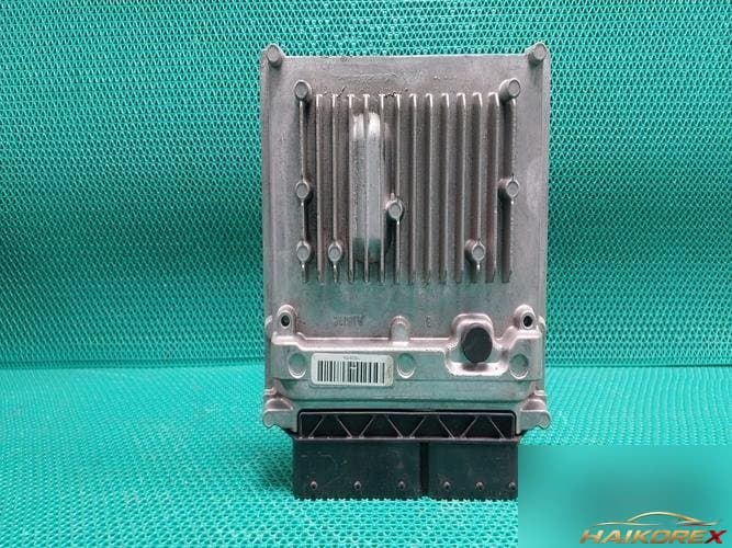 Mercedes-Benz A-класс 2014 — блок управления двигателем ECU A6519007600